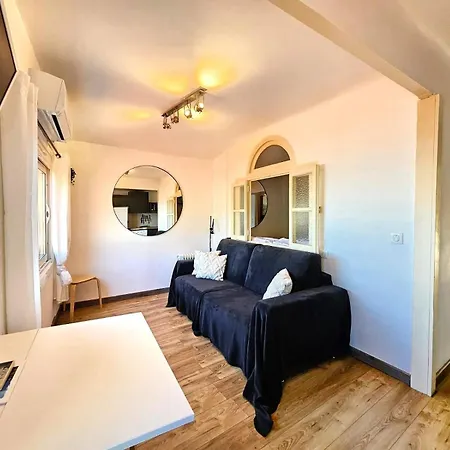 Bay Sea View Old Town Apartment Menton